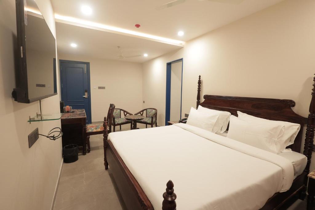 Luxury Suite interior view at Nirvana Boutique Hotel Ujjain